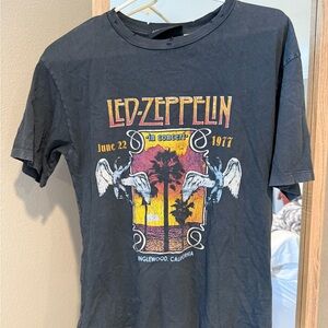 Urban Outfitters Led Zeppelin Concert Tee - Black